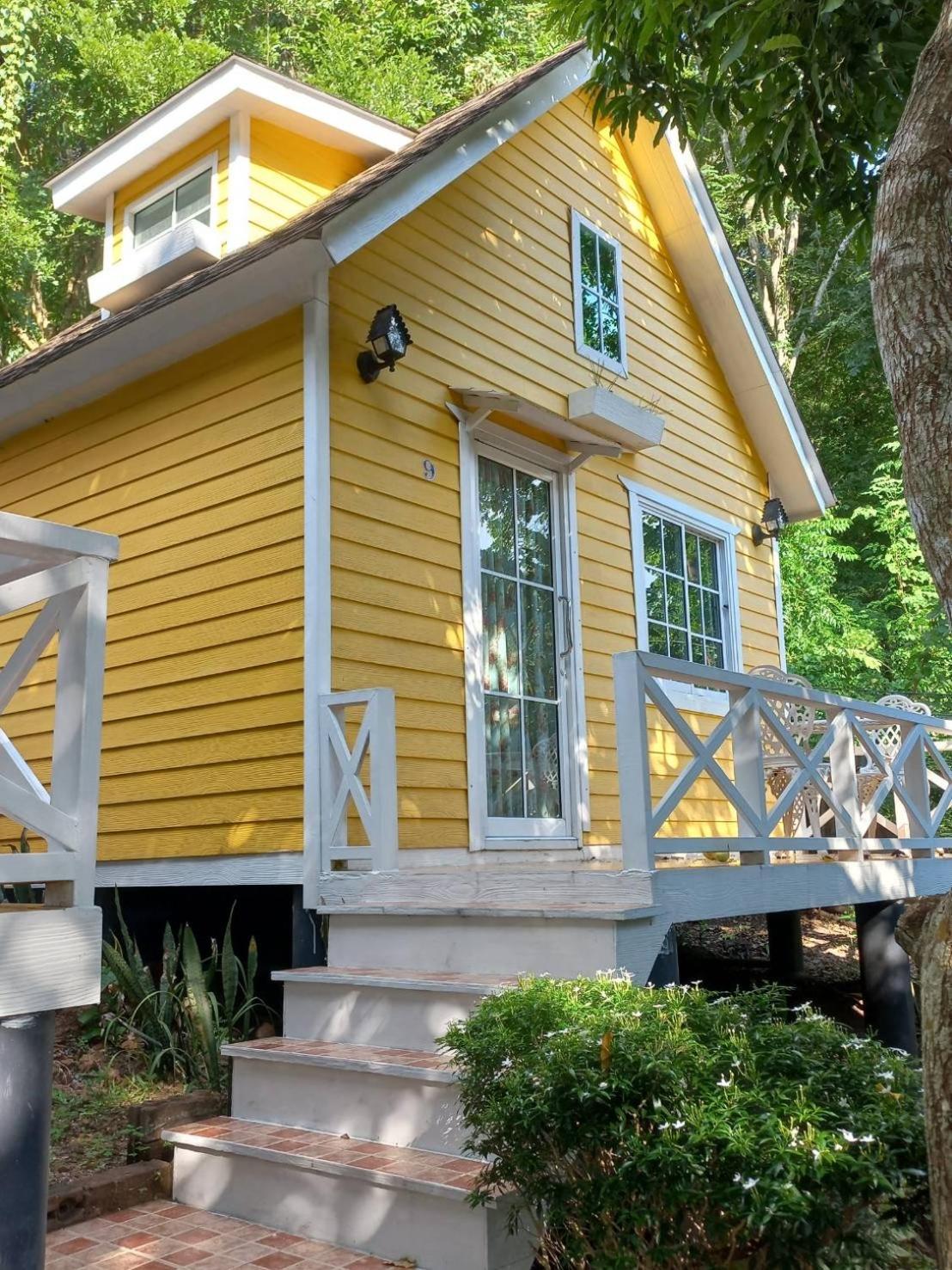 Suriyan Villa Erawan Kanchanaburi สุริยัน วิลล่า เอราวัณ กาญจนบุรี Tha Kradan Eksteriør billede